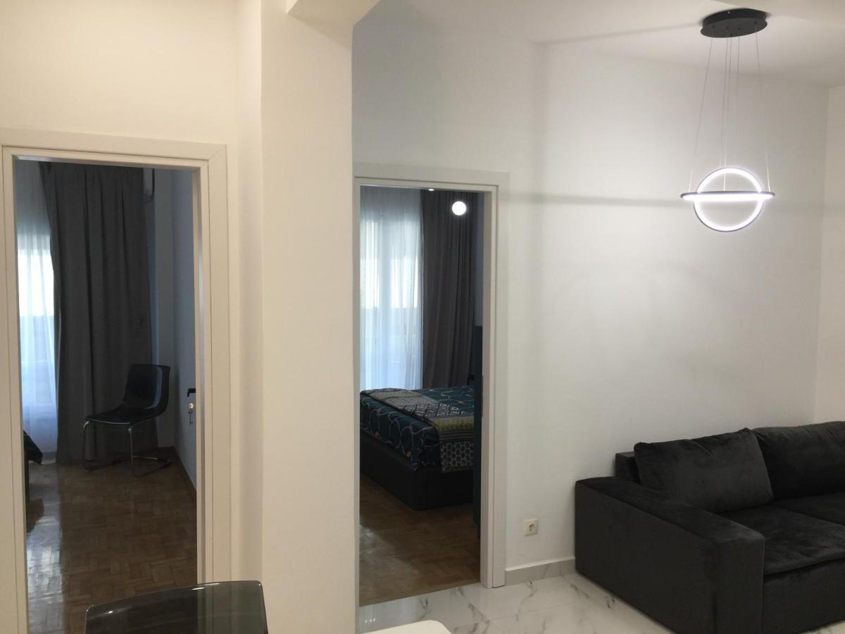 Patision Avenue, Apartment With Two Bedrooms 雅典 外观 照片